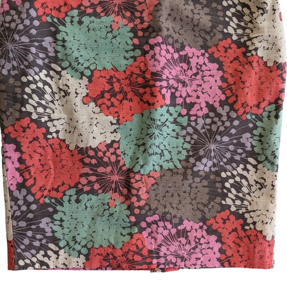 Boden Dandelion Print Pencil Skirt Size 8 Long - Picture 5 of 7